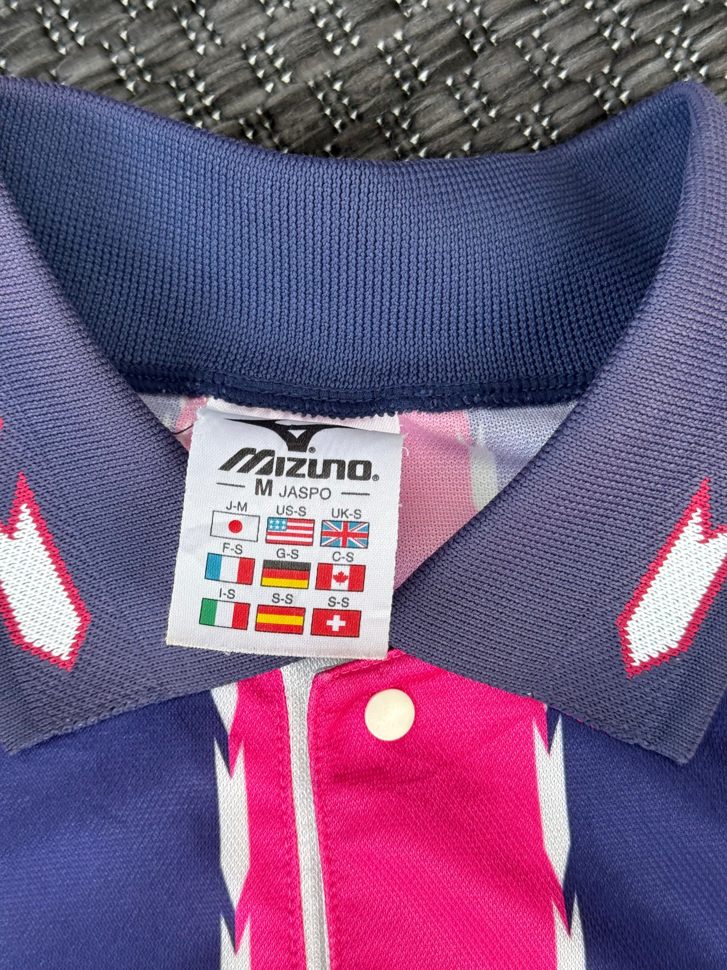 Cerzo Osaka 1997/1998 Home Shirt (S/M)
