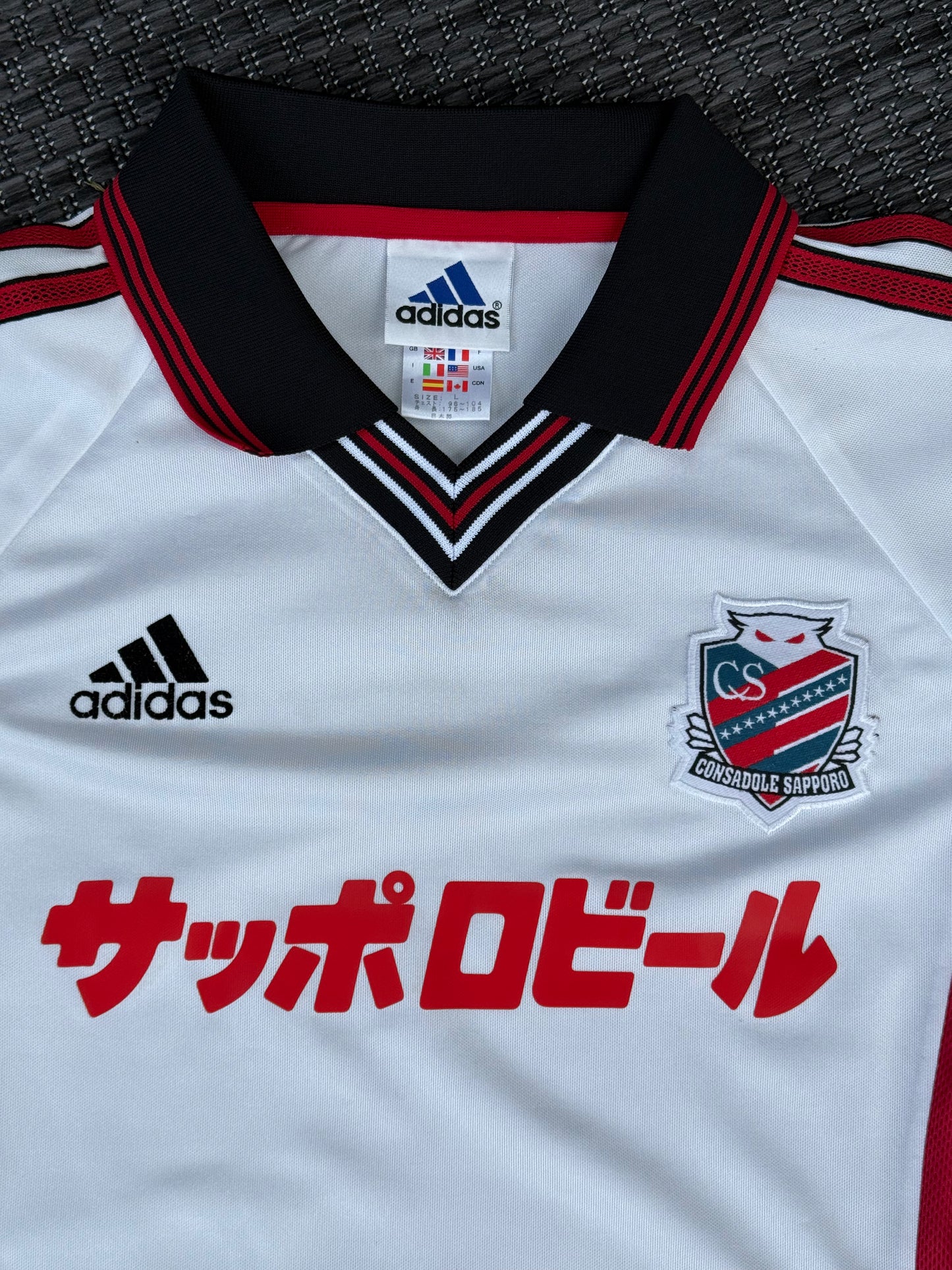 Consadole Sapporo 1999/2000 Away Shirt (L)