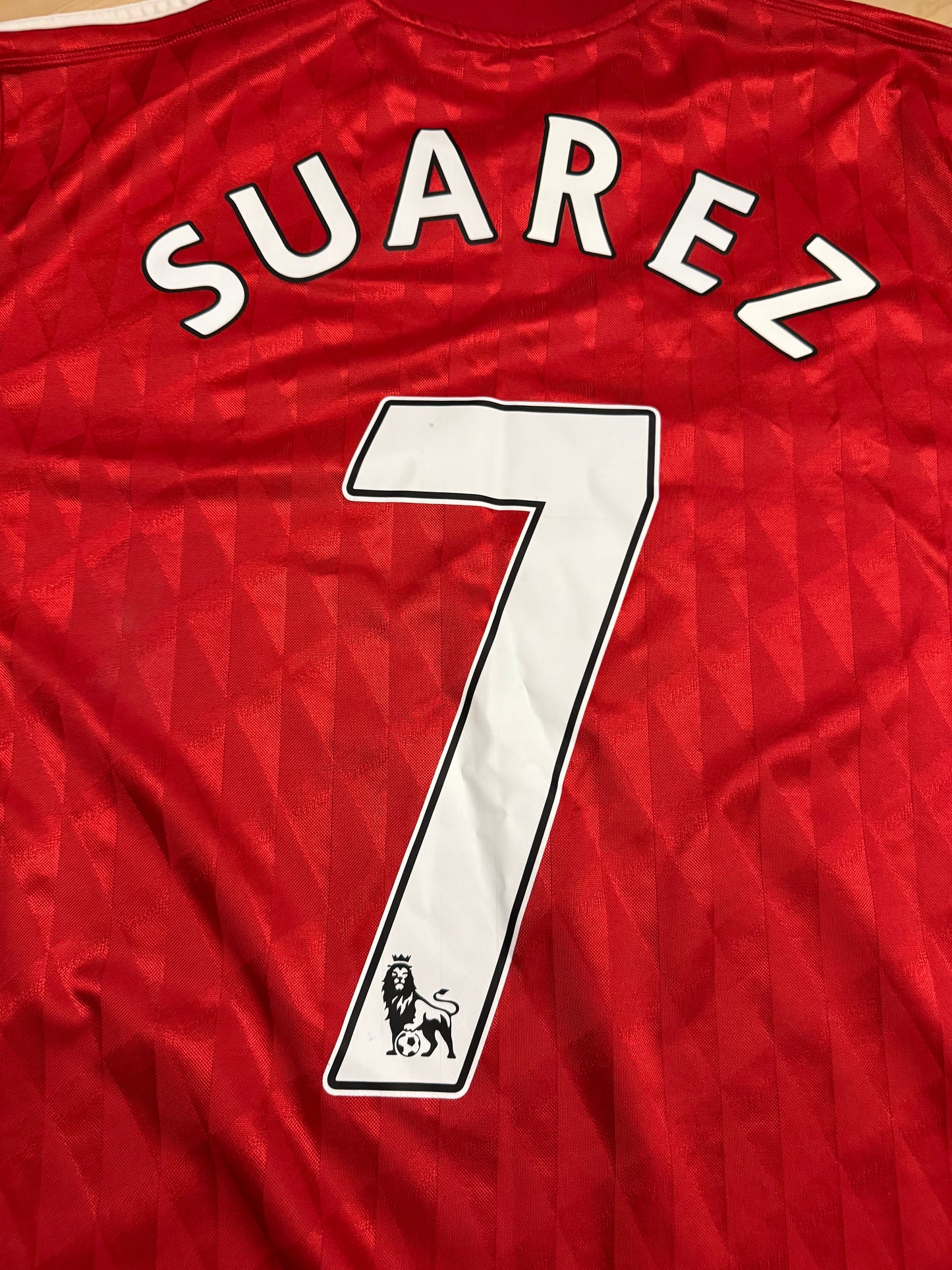 Liverpool 2011/2012 Home Shirt (#7 Suarez) (L)
