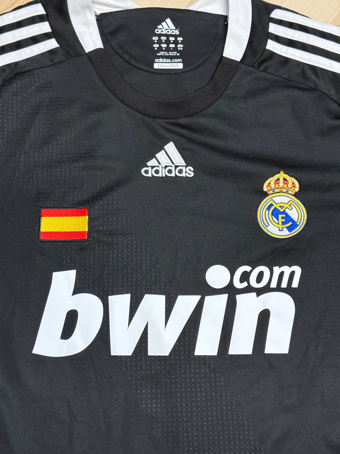 Real Madrid 2008/2009 Away Shirt (M)
