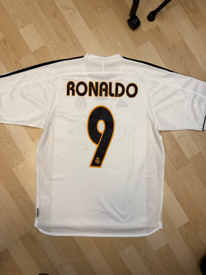 Real Madrid 2003/2004 Home Shirt (#9 Ronaldo) (M/L)