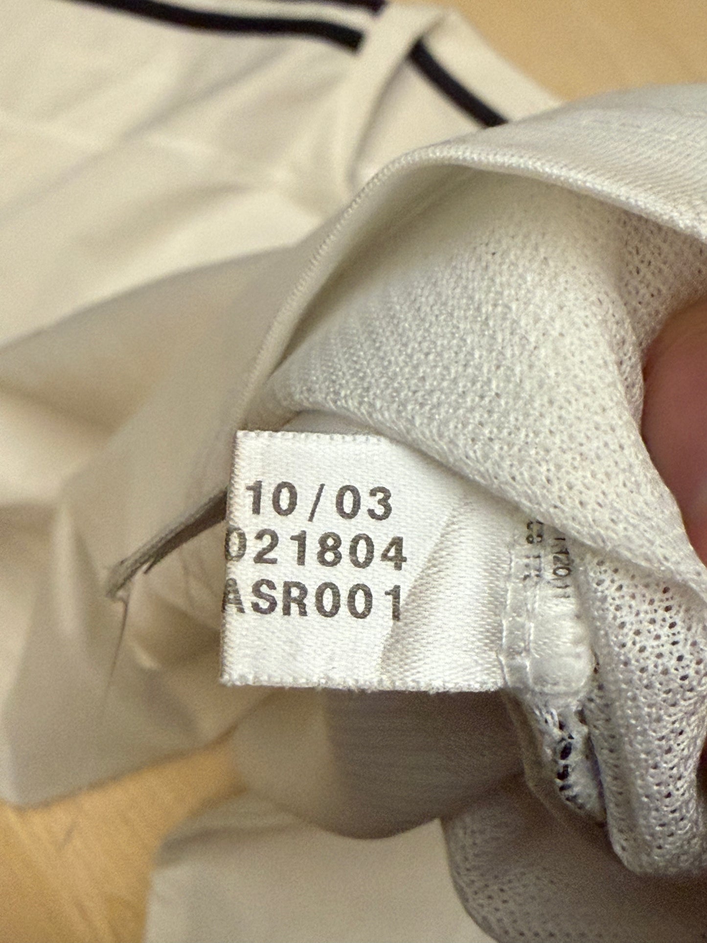 Real Madrid 2003/2004 Home Shirt (#9 Ronaldo) (M/L)