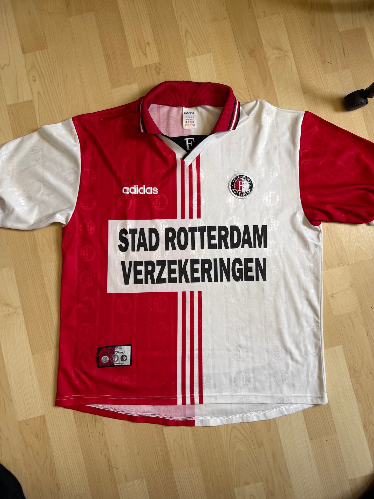 Feyenoord 1997/1998 Home Shirt (XL)