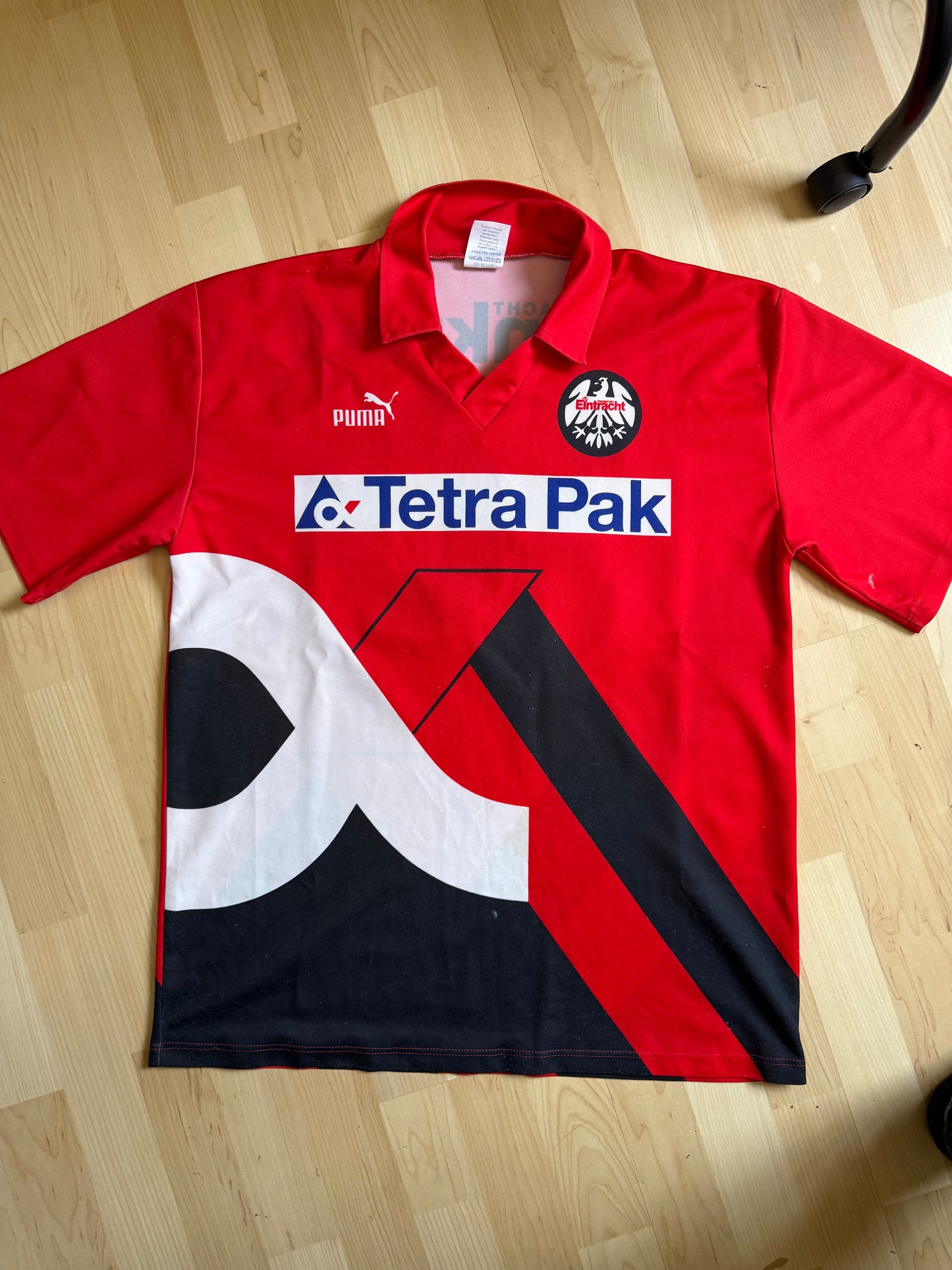 Eintracht Frankfurt 1993/1994 Home Shirt (XL)