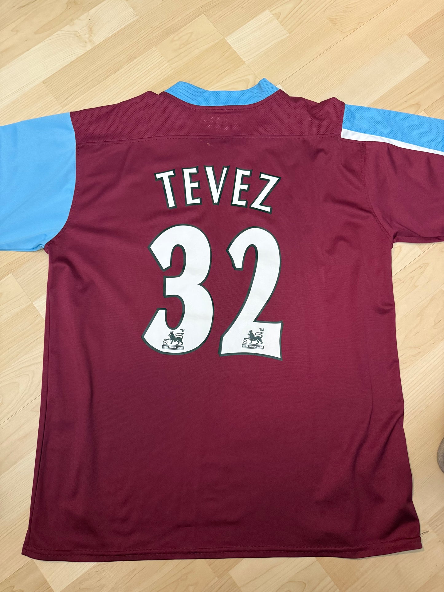 West Ham 2005/2007 Home Shirt (#32 Tevez) (XL)