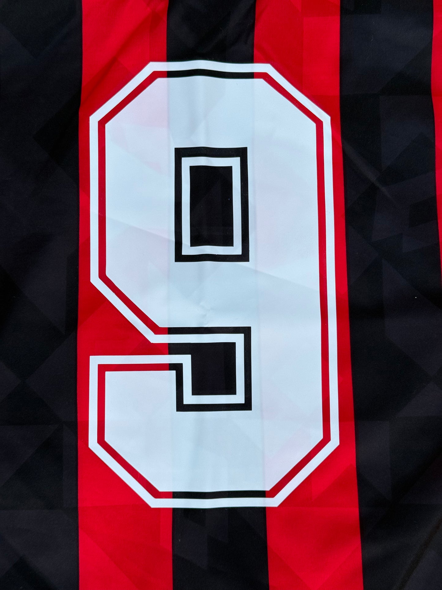 AC Milan 1993/1994 Home Shirt (#9) (M)