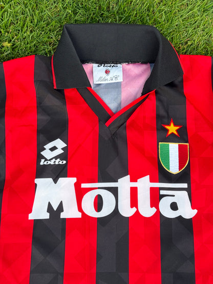 AC Milan 1993/1994 Home Shirt (#9) (M)
