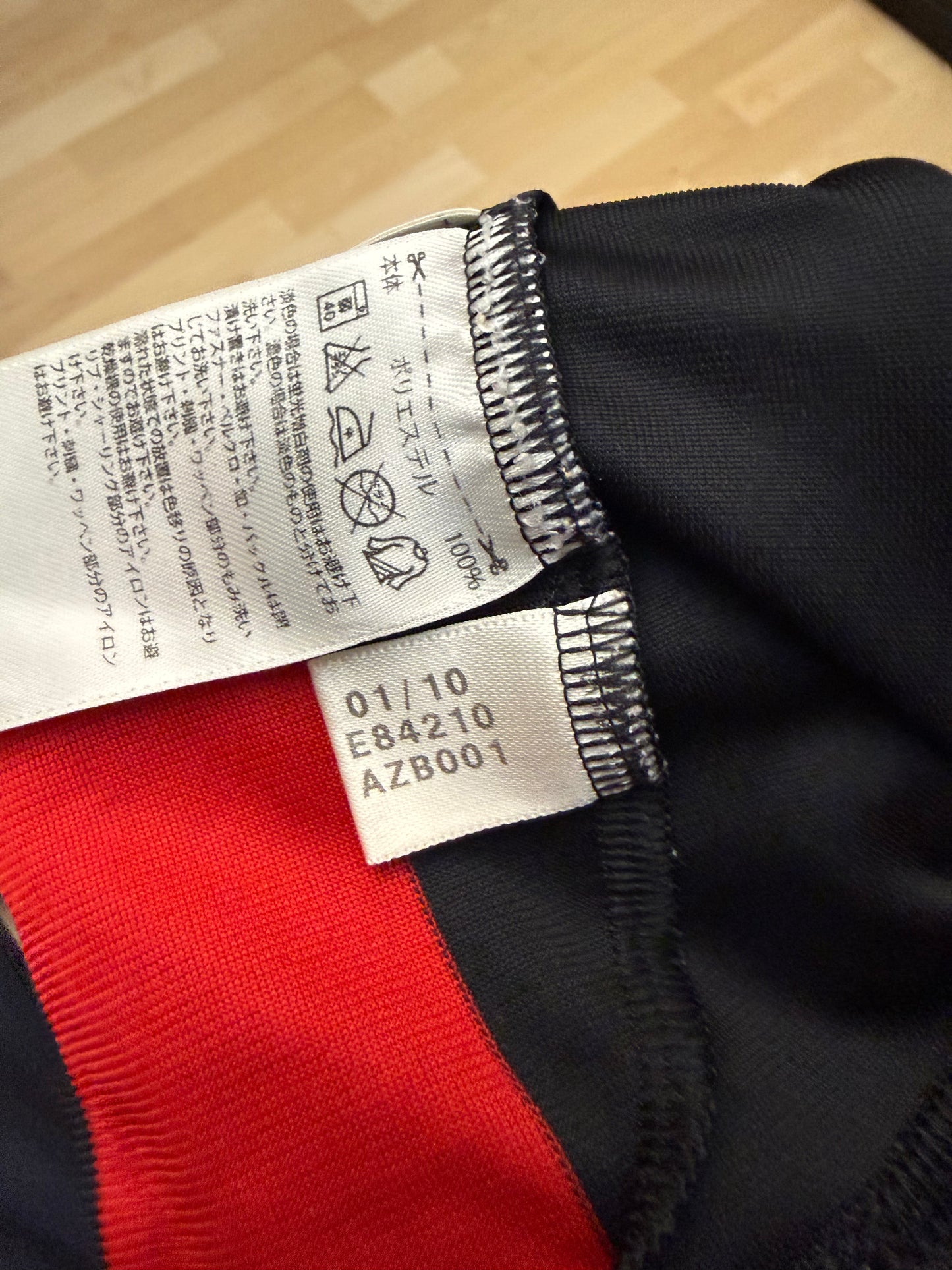 AC Milan 2009/2010 Home Shirt (#10 Ronaldinho) (M)