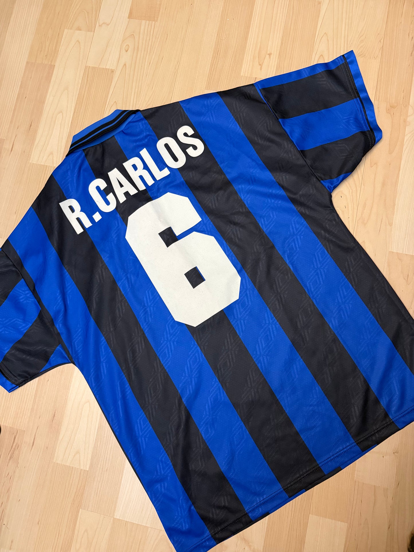 Inter Milan 1995/1996 Home Shirt (#6 Roberto Carlos) (L)