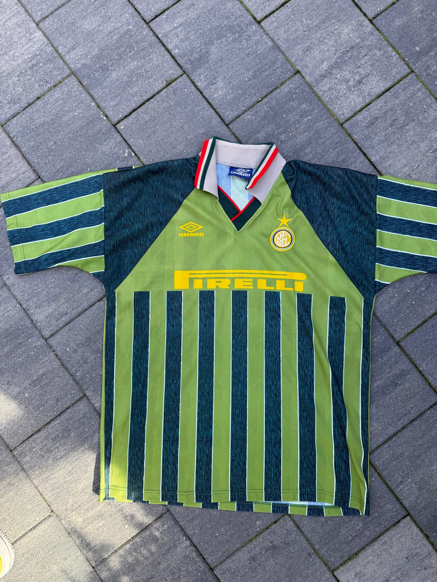 Inter Milan 1995/1996 Third Shirt (L)