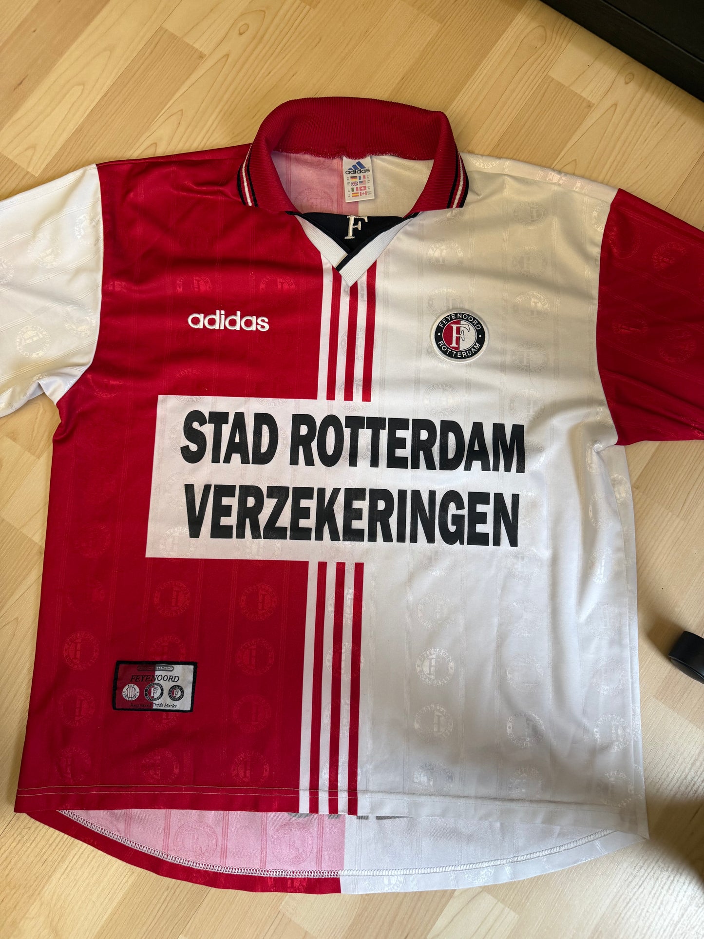Feyenoord 1997/1998 Home Shirt (XL)
