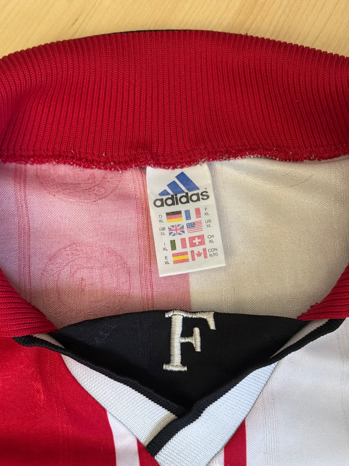 Feyenoord 1997/1998 Home Shirt (XL)