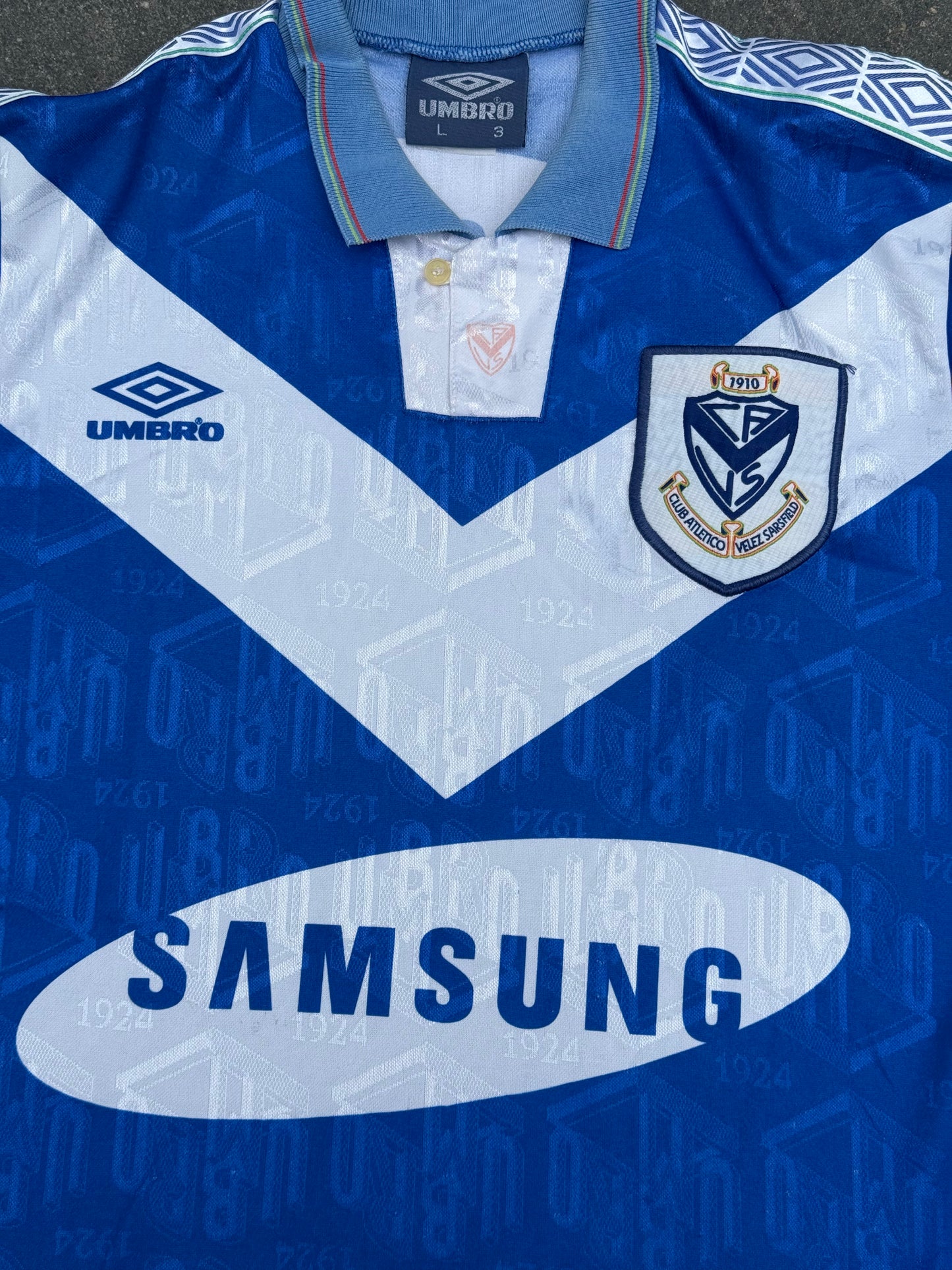 Velez Sarsfield 1994 Away Shirt (L)