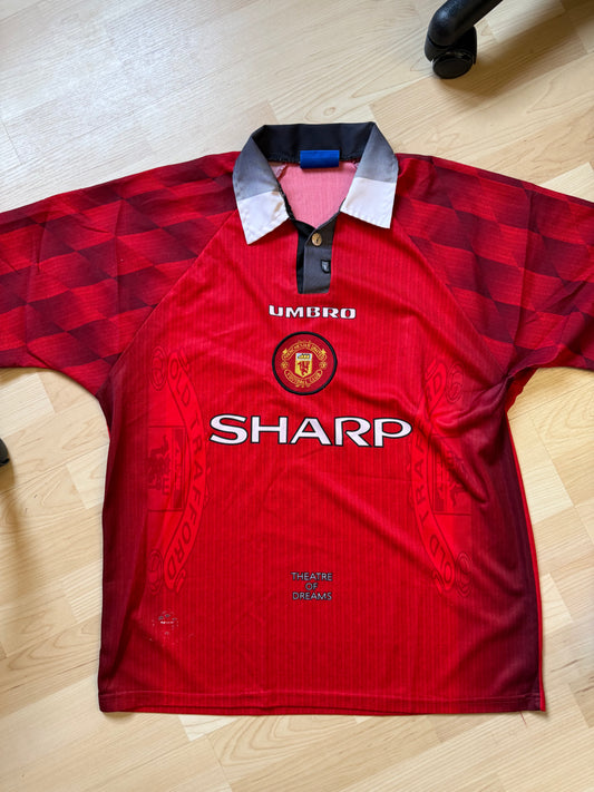 Manchester United 1996/1998 Home Shirt (L)