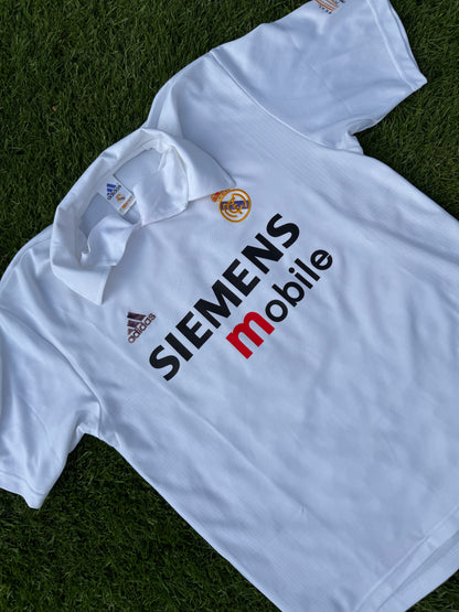 Real Madrid 2002/2003 Home Shirt (#11 Ronaldo) (M)