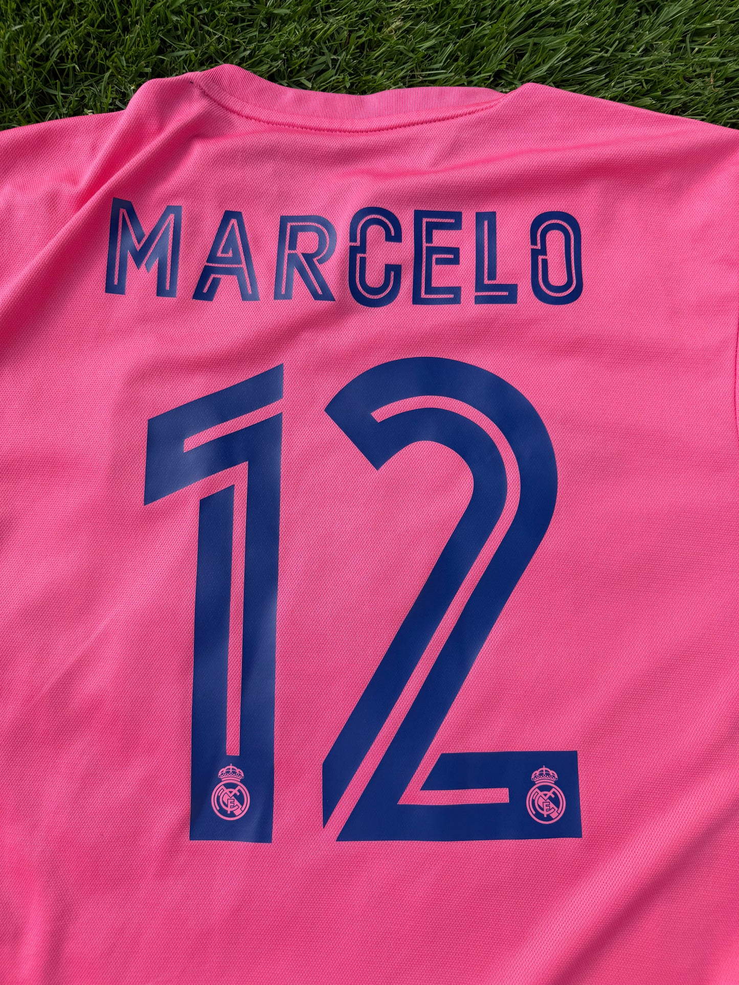 Real Madrid 2020/2021 Away Shirt (#12 Marcelo) (XL)
