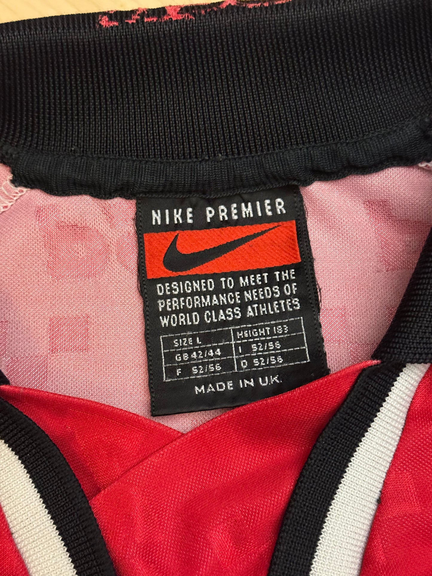 PSV 1996/1997 Home Shirt (L)