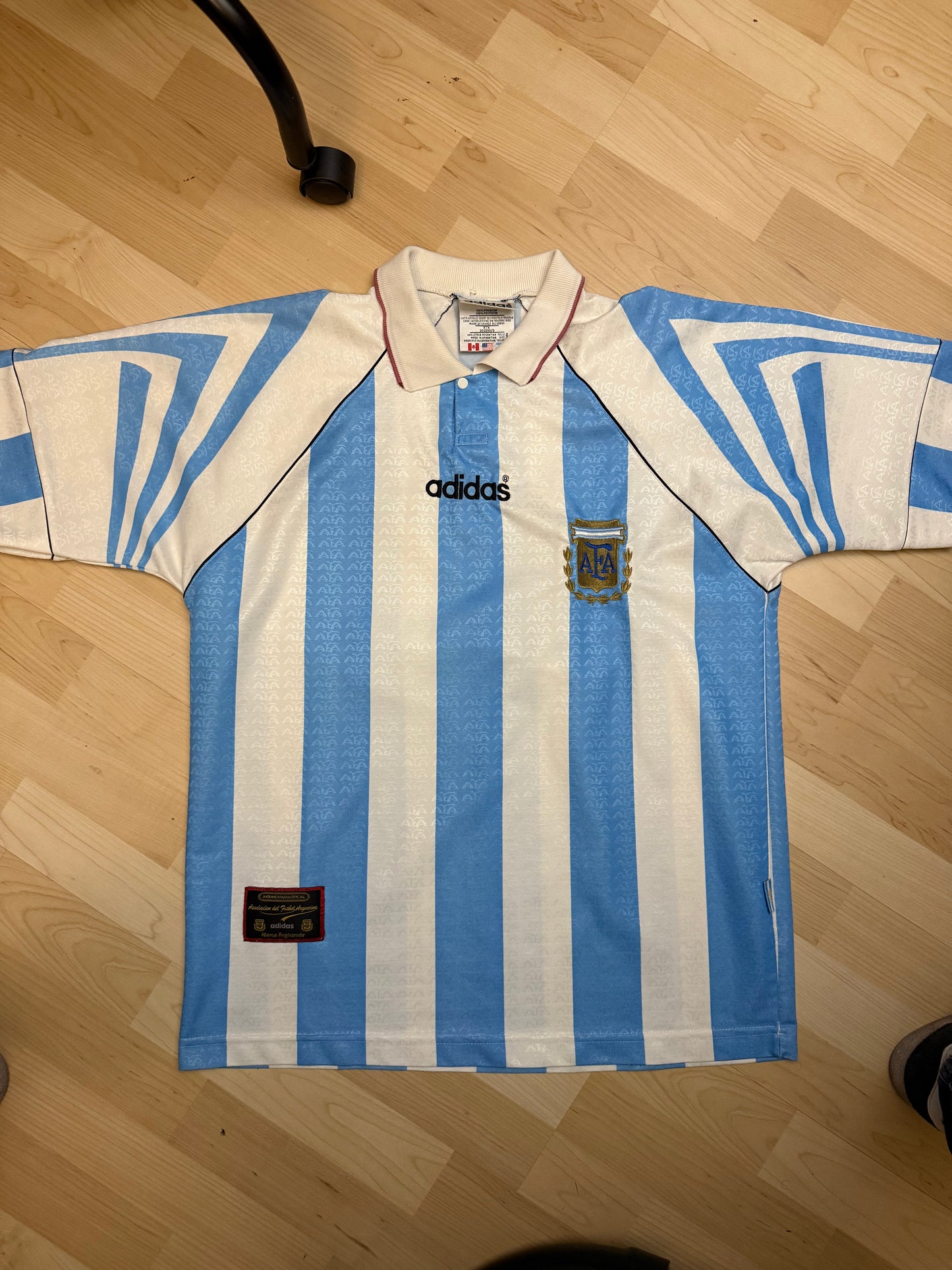 Argentina 1996/1997 Home Shirt (L)