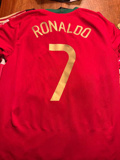 Portugal 2008/2010 Home Shirt (#7 Ronaldo)