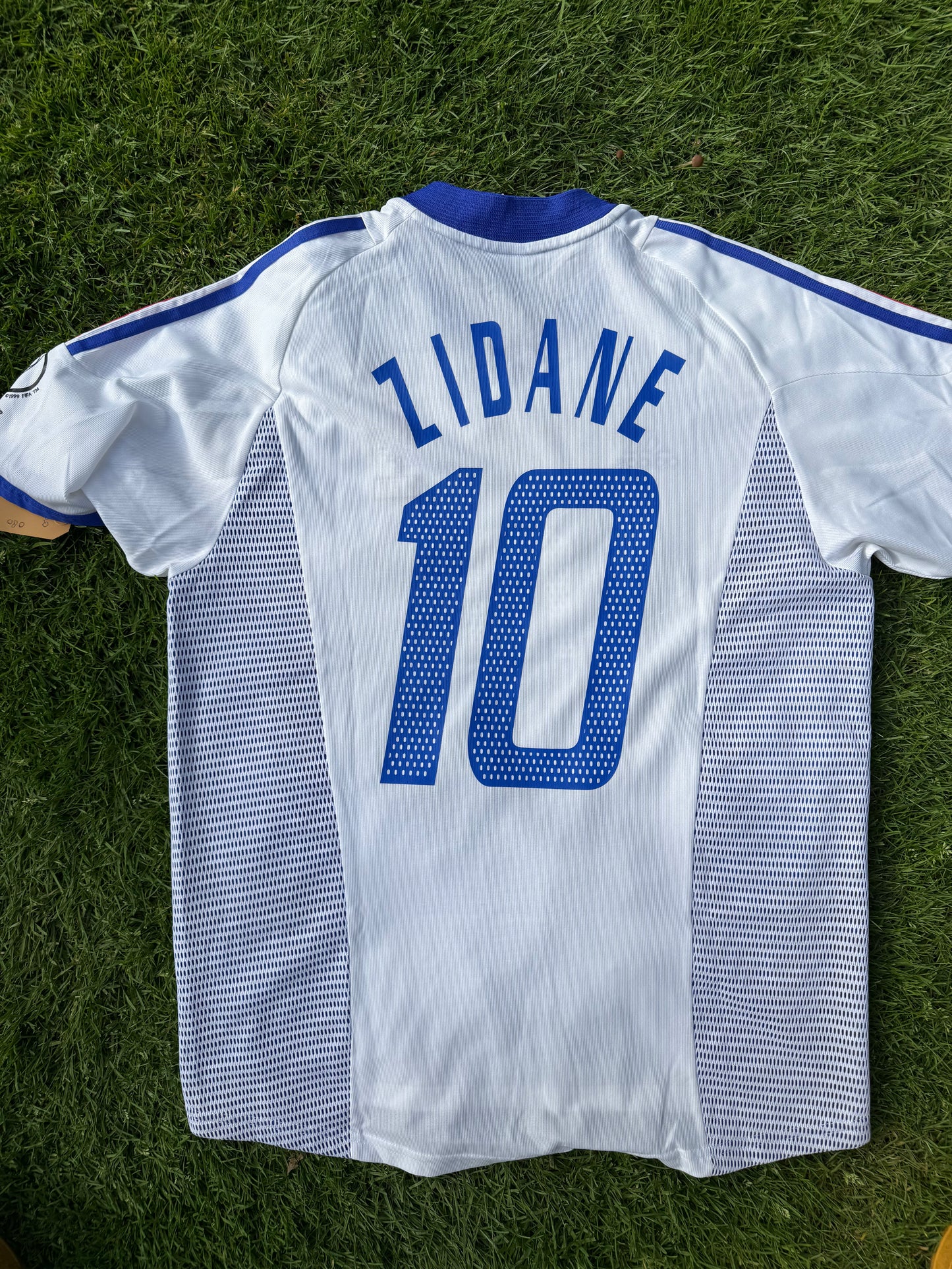 France 2002/2004 Away Shirt (#10 Zidane)