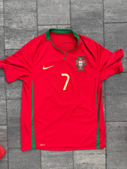 Portugal 2008/2010 Home Shirt (#7 Ronaldo)