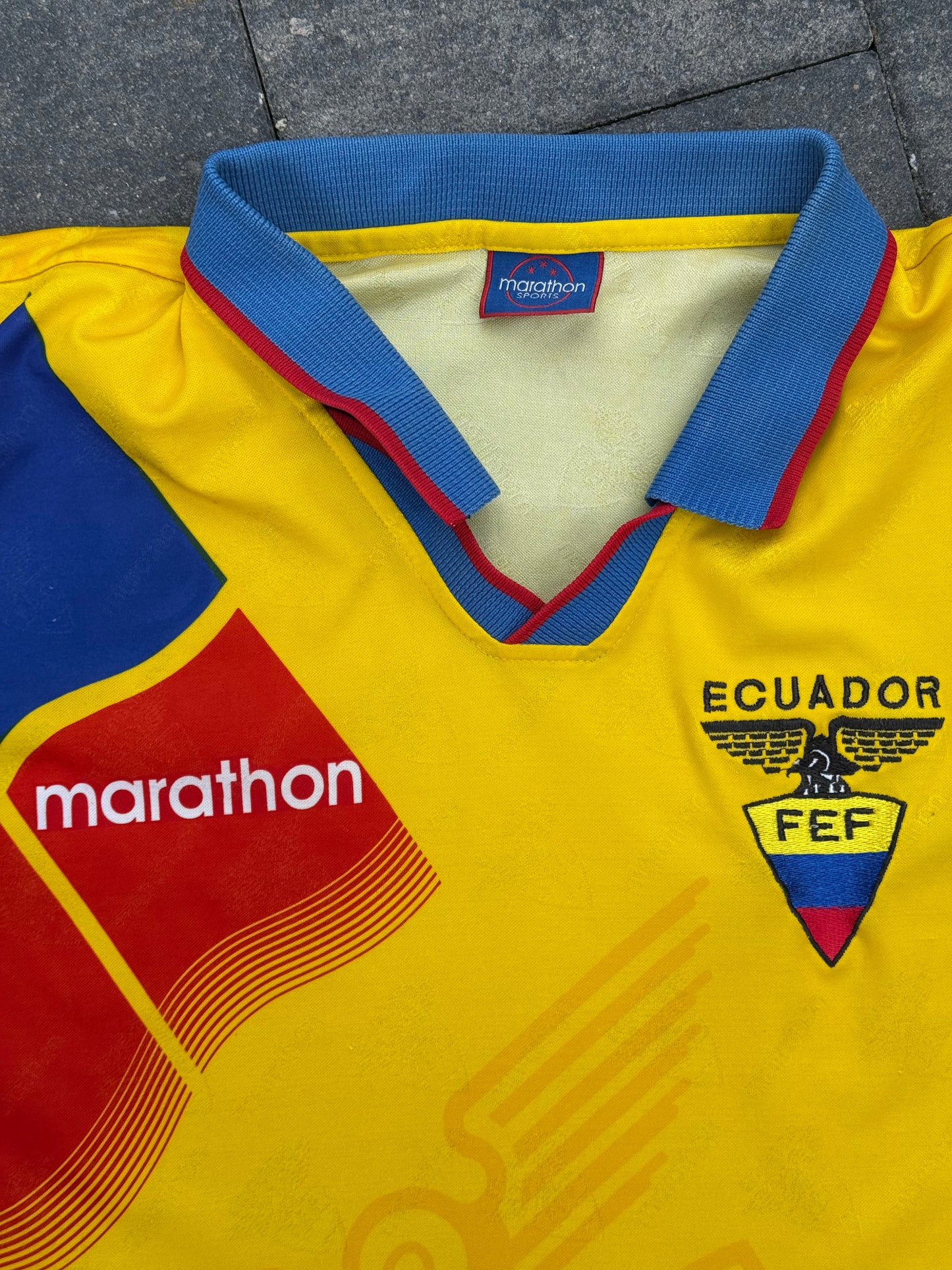 Ecuador 1996 Home Shirt (L)