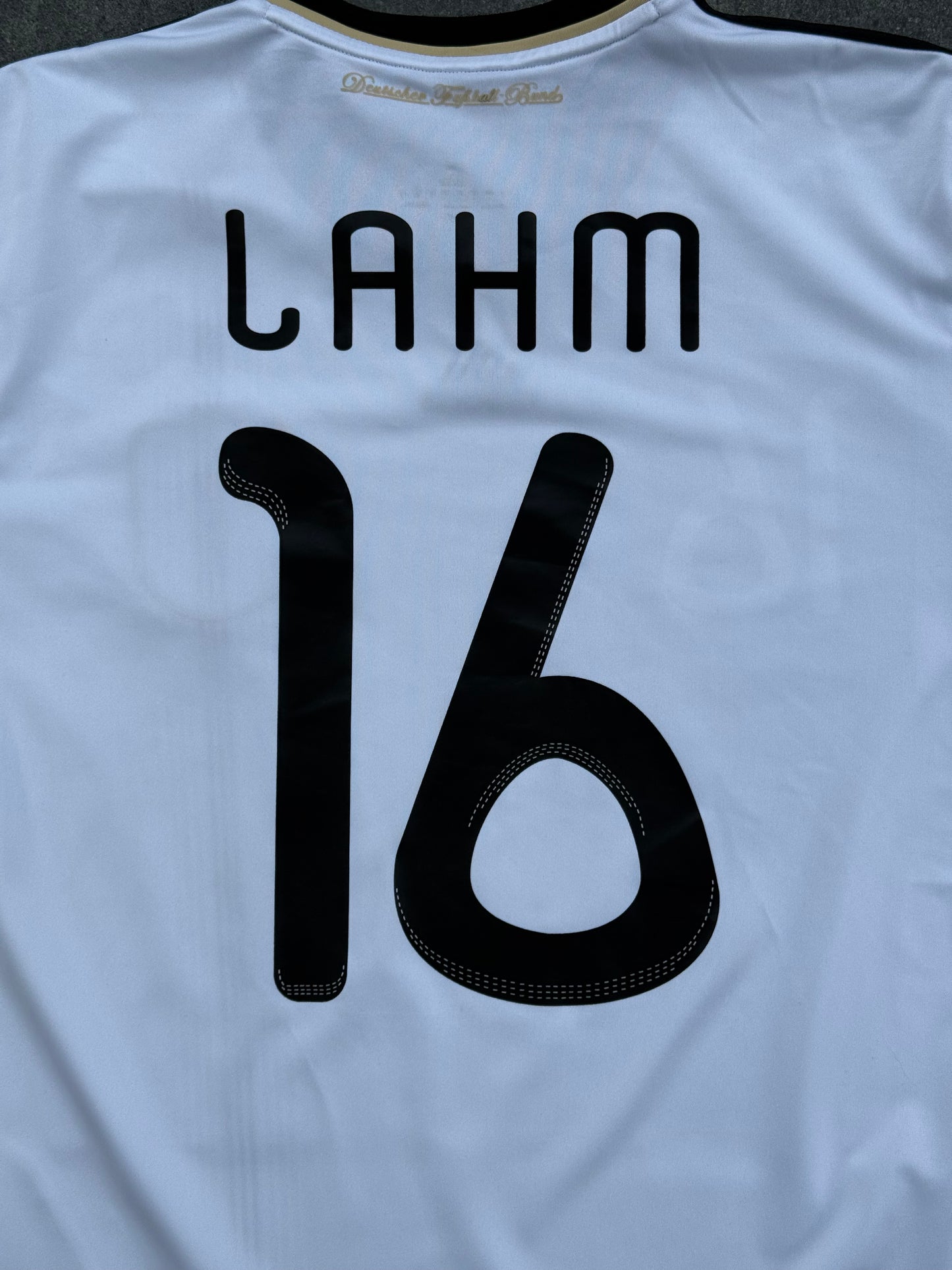 Germany 2010 Home Shirt (#16 Lahm) (L)