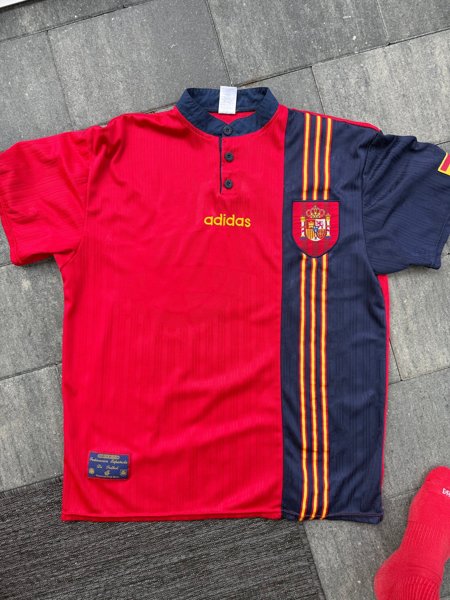 Spain 1996/1998 Home Shirt (XL)