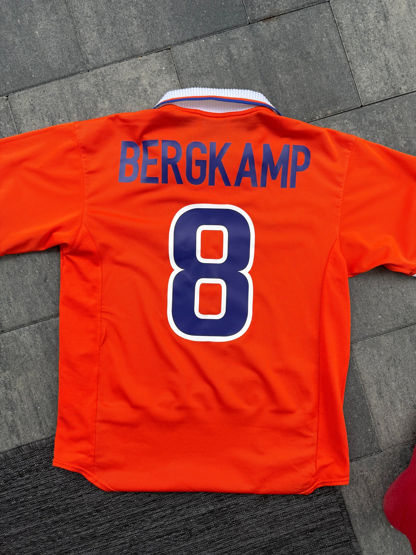 Netherlands 1997 Home Shirt (#8 Bergkamp) (M)