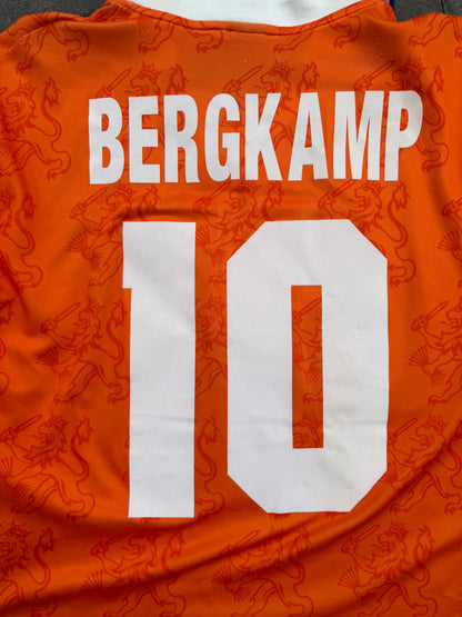 Netherlands 1994 Home Shirt (#10 Bergkamp) (M)