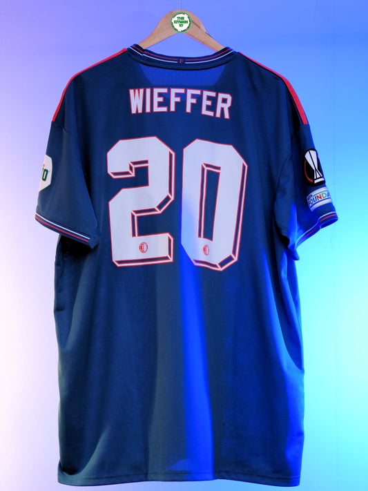 Feyenoord 2022/2023 Away Shirt #20 Wieffer (XXL)