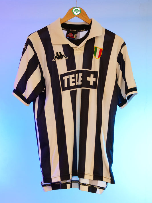Juventus 1998/1999 Home Shirt (M)
