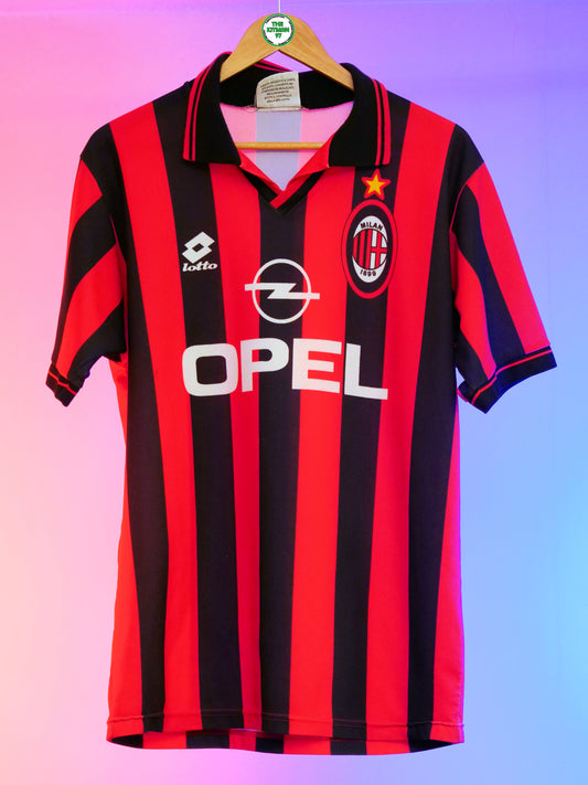 AC Milan 1996/1997 Home Shirt (L)