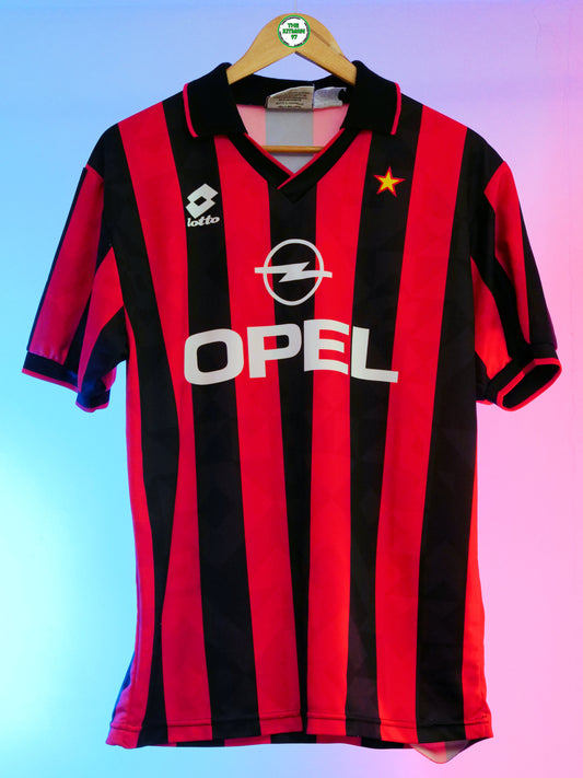 AC Milan 1995/1996 Home Shirt (L)
