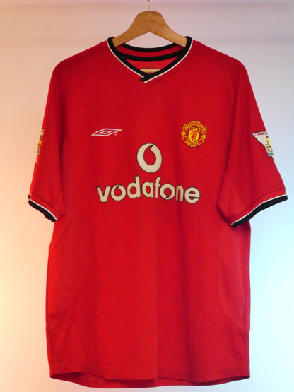 Manchester United 2000/20002 Home Shirt (#4 Veron) (M)
