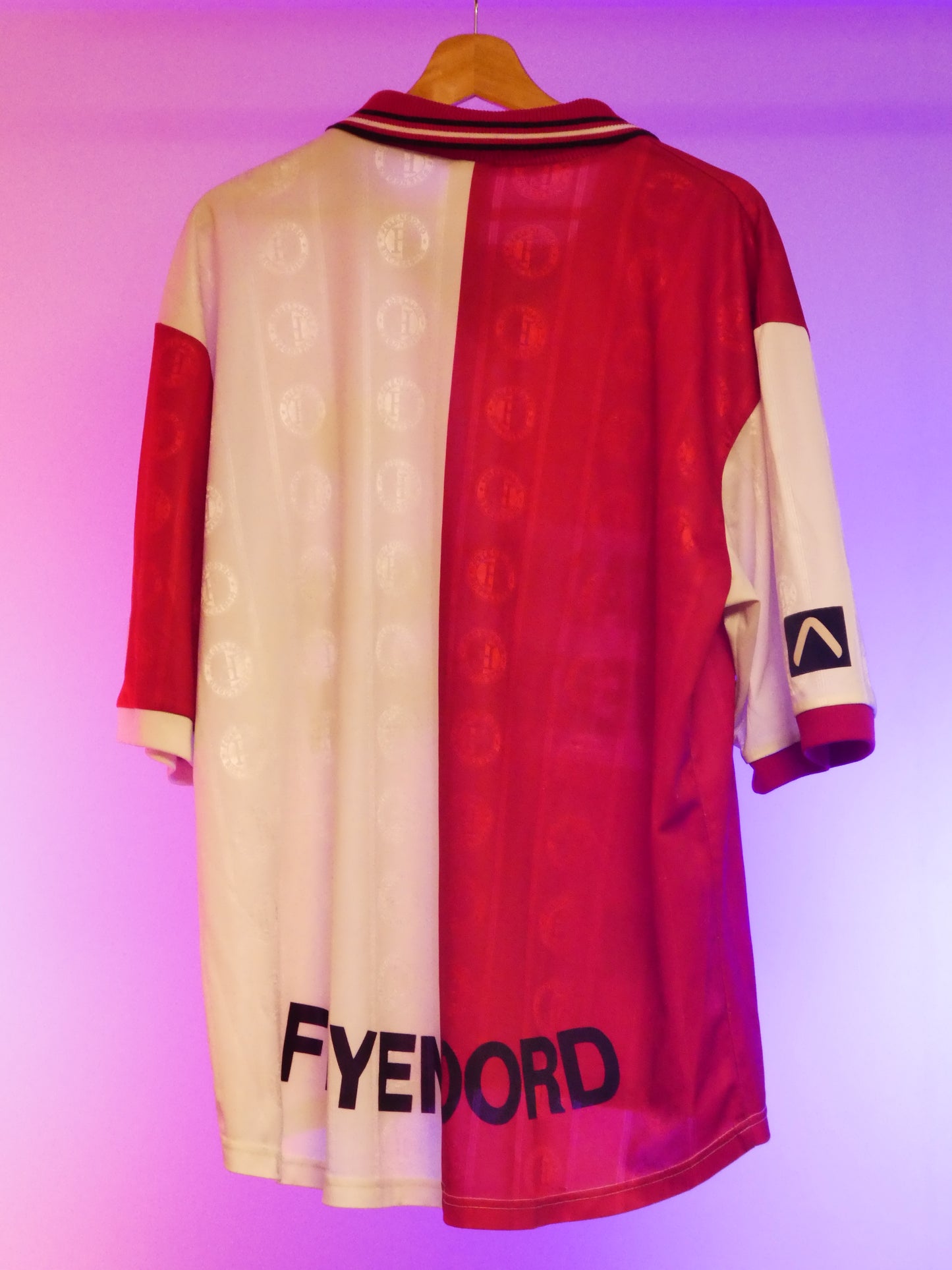 Feyenoord 1997/1998 Home Shirt (XL)
