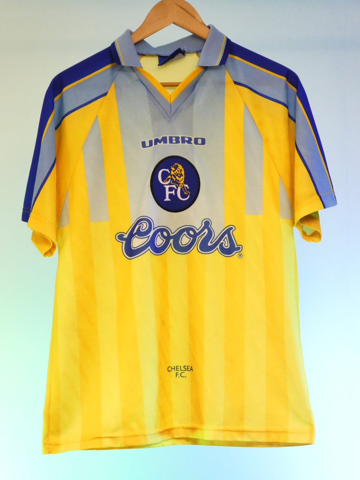 Chelsea 1996/1997 Away Shirt (M)