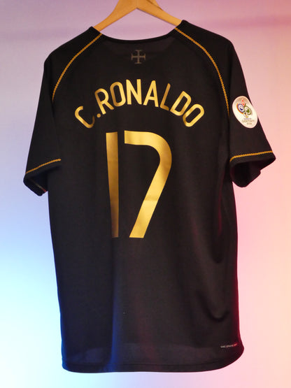 Portugal 2006/2008 Away Shirt (#17 Ronaldo) (L)