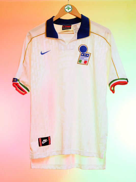 Italy 1995/1996 Away Shirt (M/L)