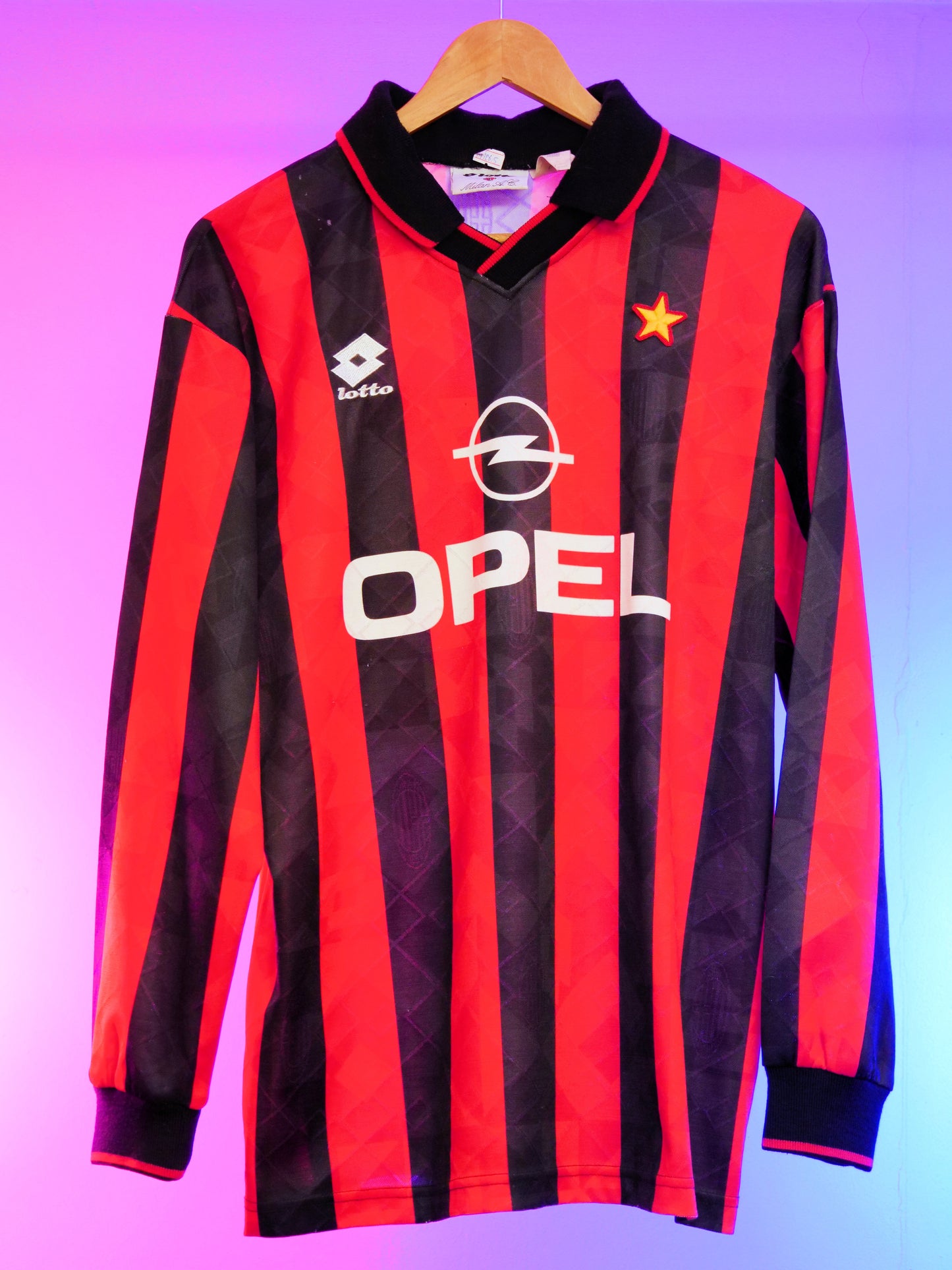 AC Milan 1994/1995 Intercontinental Cup Home Shirt (#18 Baggio) (L/XL)