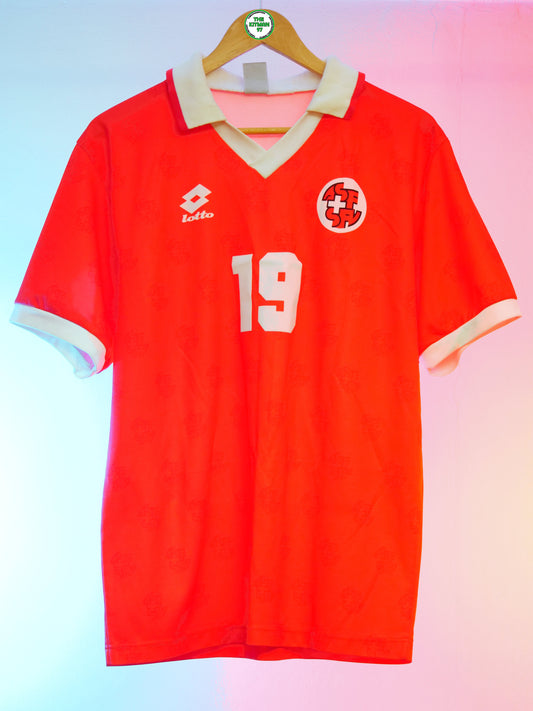 Switzerland 1994 Home Shirt #19 (M)