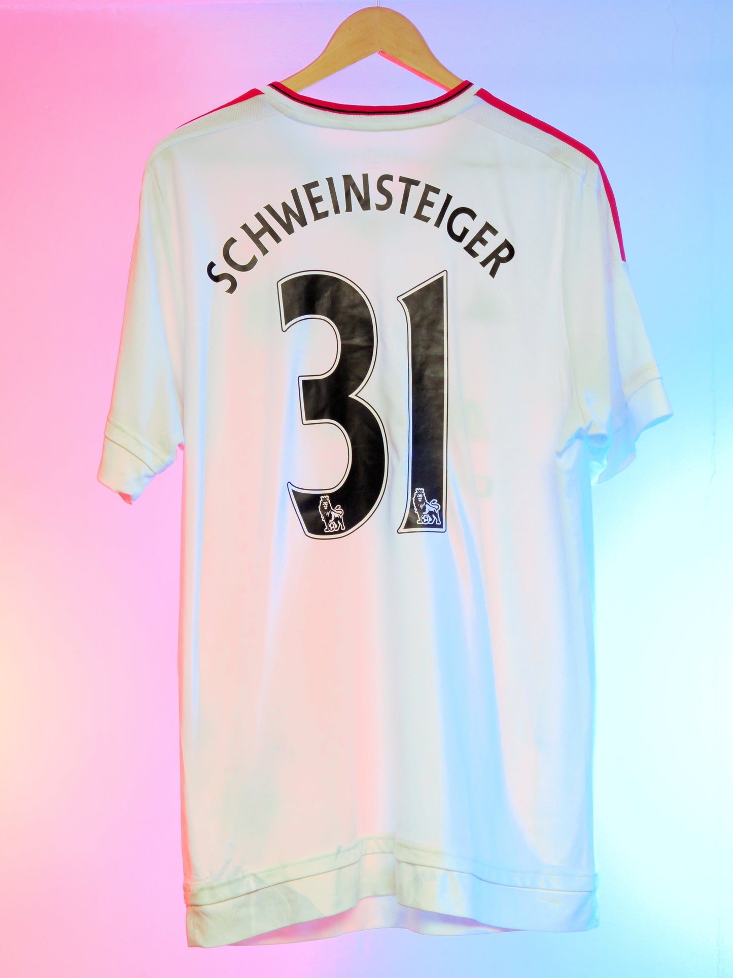 Manchester United 2015/2016 Away Shirt (#31 Schweinsteiger) (L)
