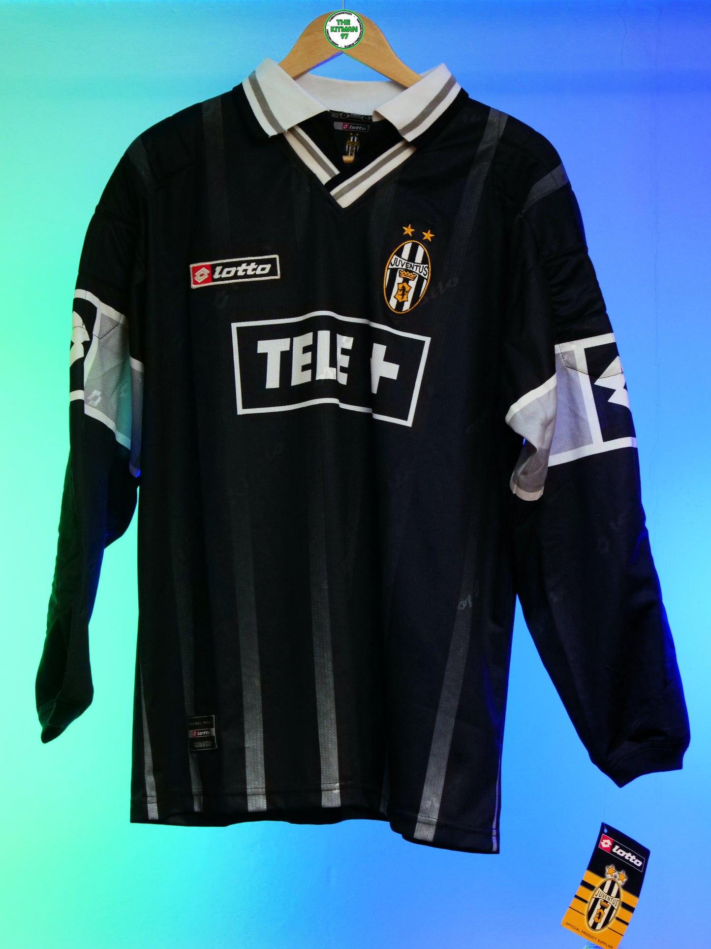 Juventus 2000/2001 Keeper Shirt BNWT (#1 Van Der Sar) (L)