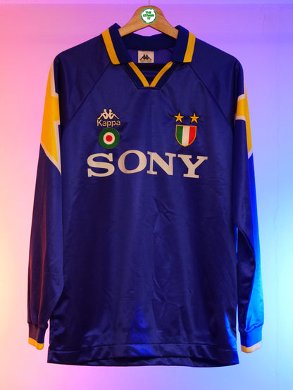 Juventus 1995/1996 Away Shirt Longsleeve (#10 Del Piero) (L)