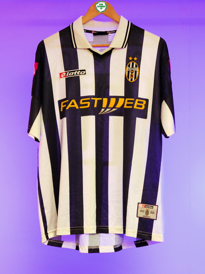 Juventus 2001/2002 Home Shirt (#10 Del Piero) (M/L)