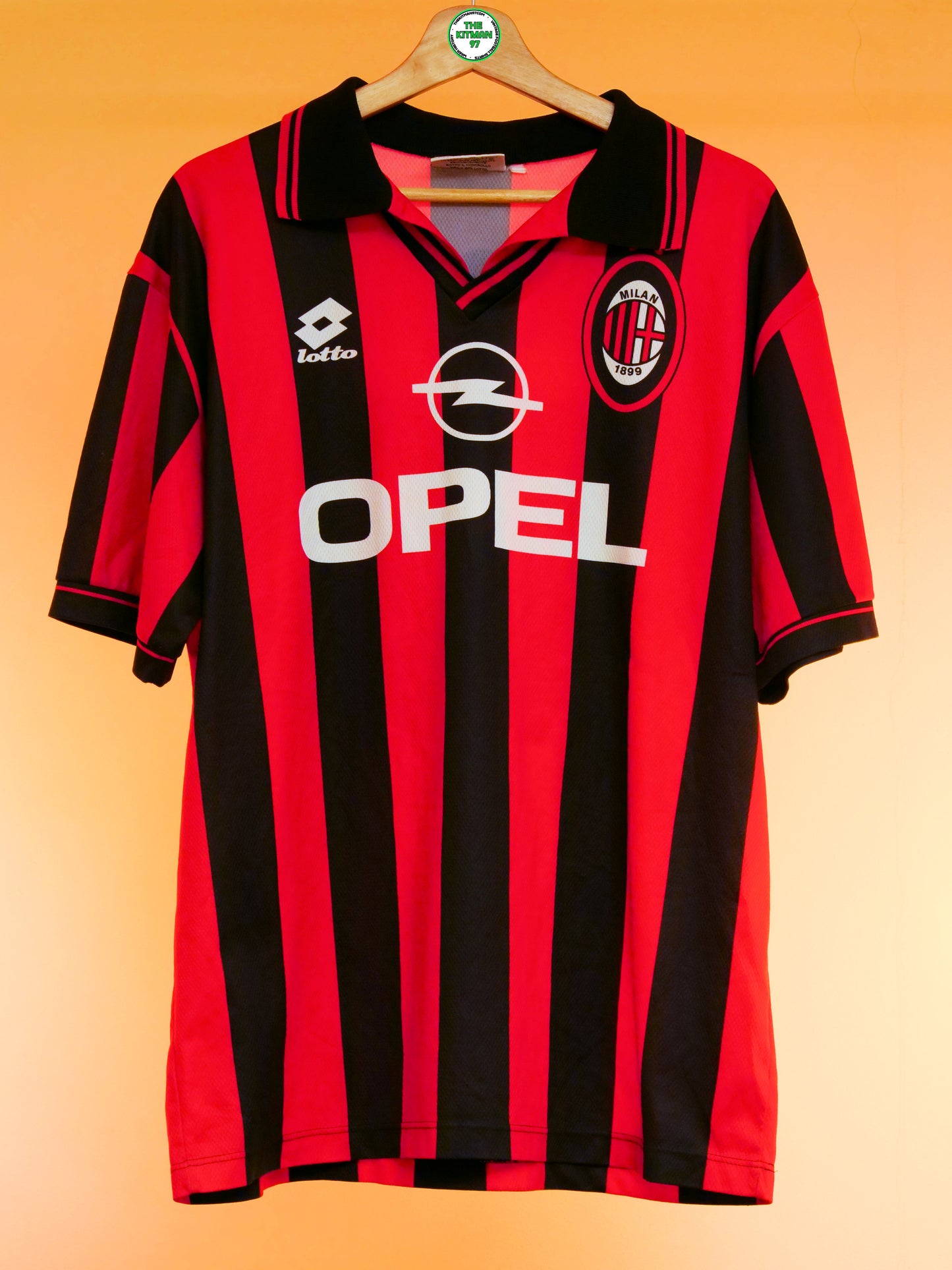 AC Milan 1996/1997 Home Shirt (#18 Baggio) (L)