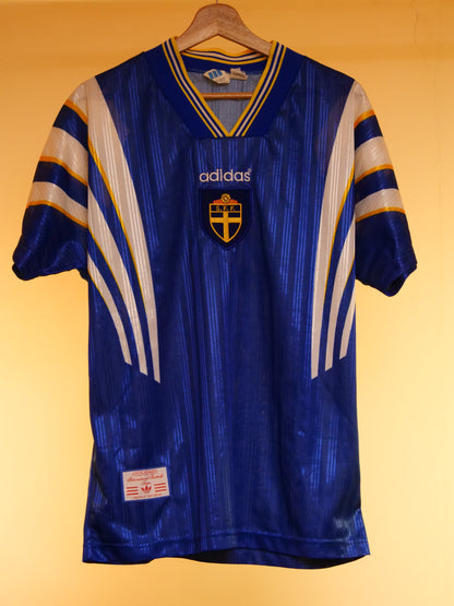 Sweden 1996 Away Shirt (L)