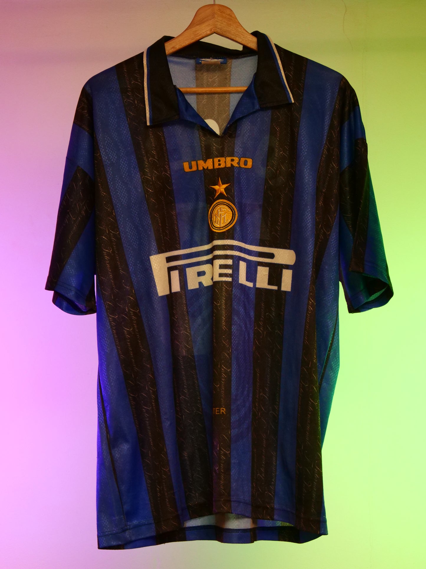 Inter Milan 1997/1998 Home Shirt (#10 Ronaldo) (L/XL)