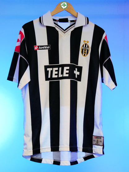 Juventus 2000/2001 Home Shirt (M)