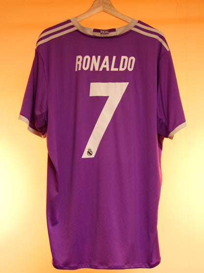 Real Madrid 2016/2017 Away Shirt (#7 Ronaldo) (XXL)
